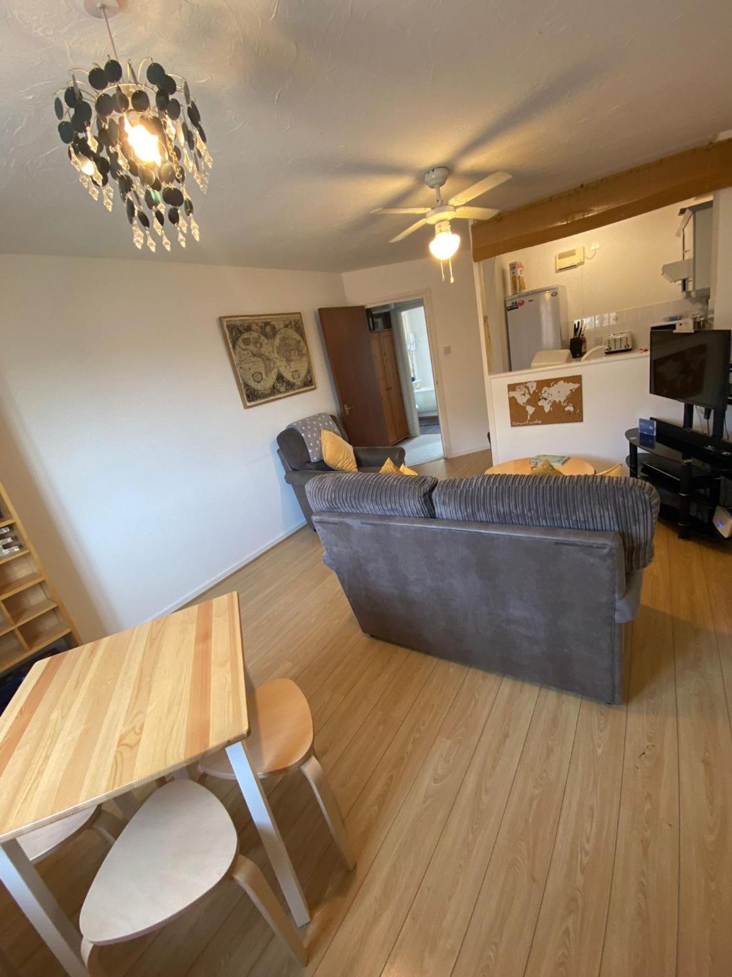 Cardiff Bay Apartment 外观 照片